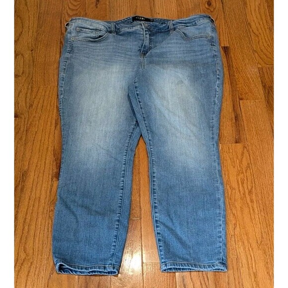 Torrid Size 22 Premium Skinny Jeans 25" Inseam (V18) - Picture 2 of 6